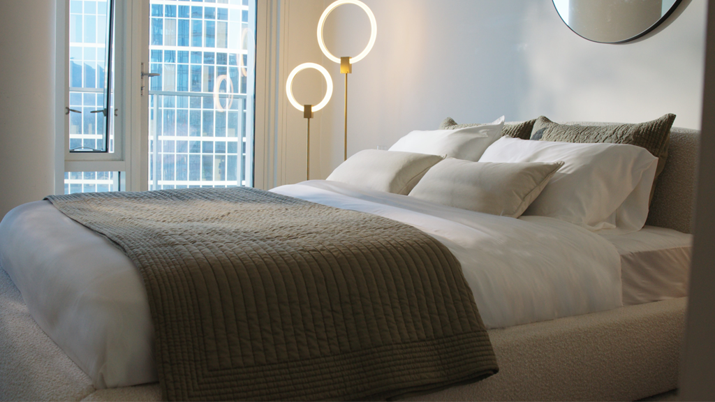 Sarina Bed
