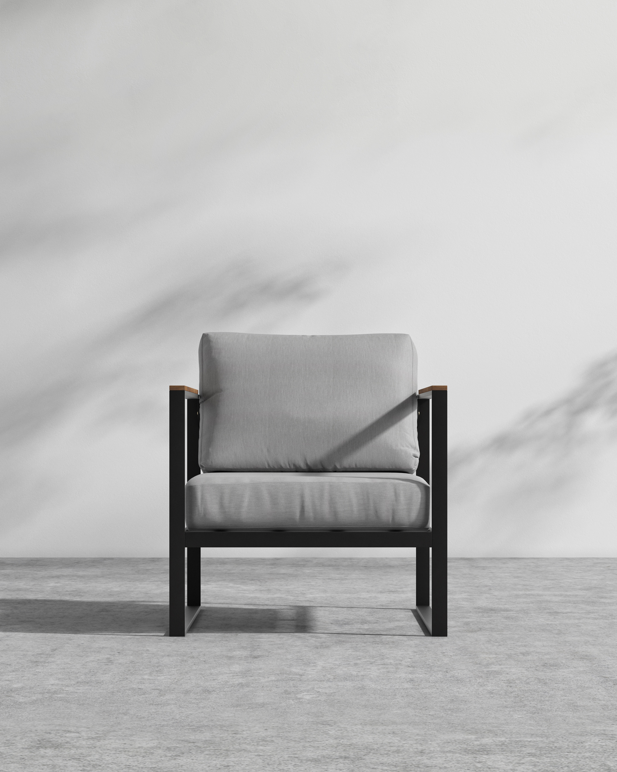 Louis Outdoor Armchair