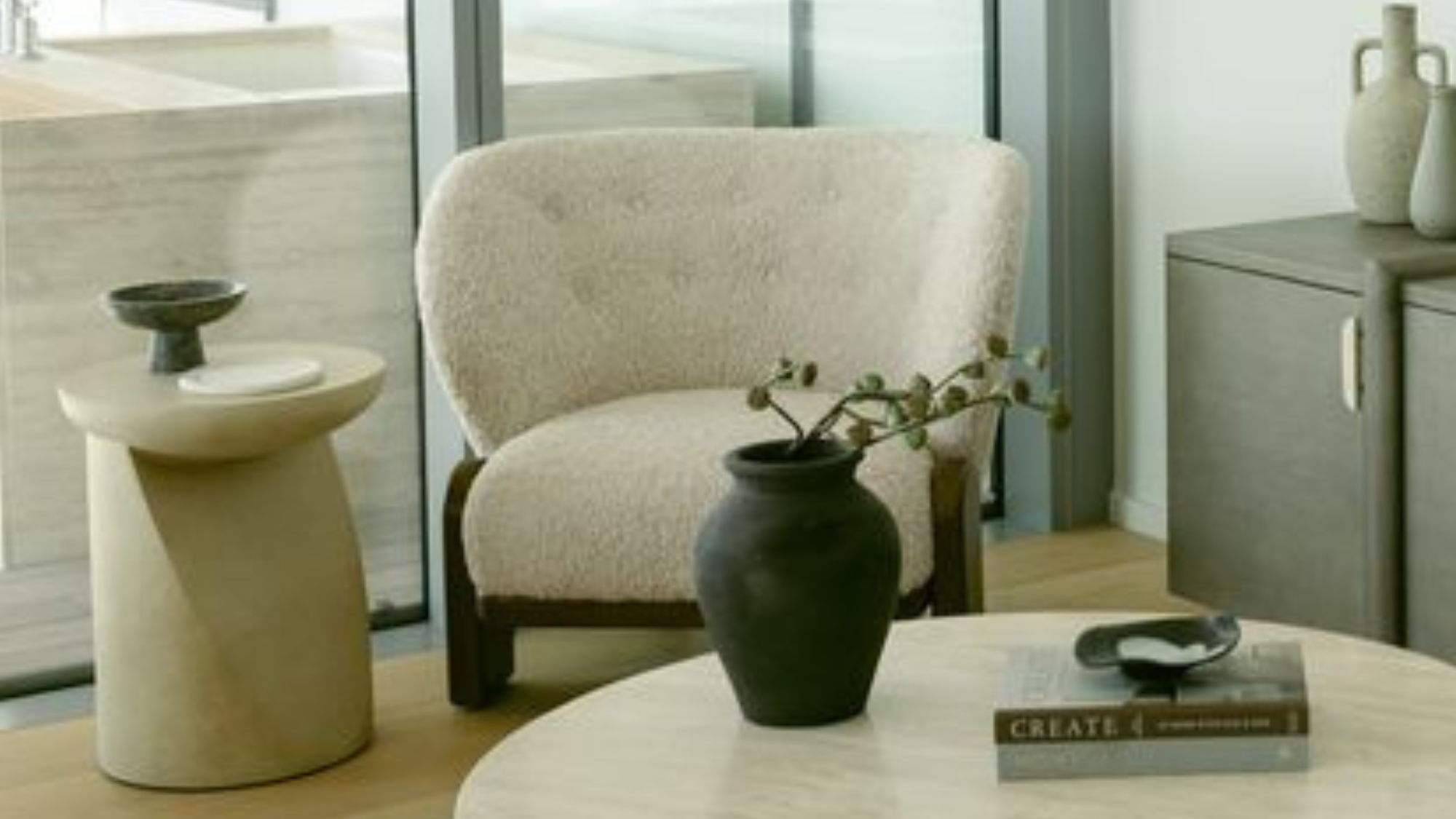 Pallas Lounge Chair