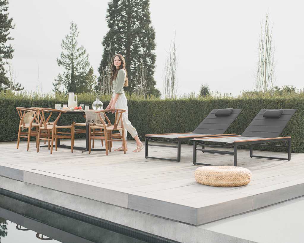 Linnea Outdoor Lounger