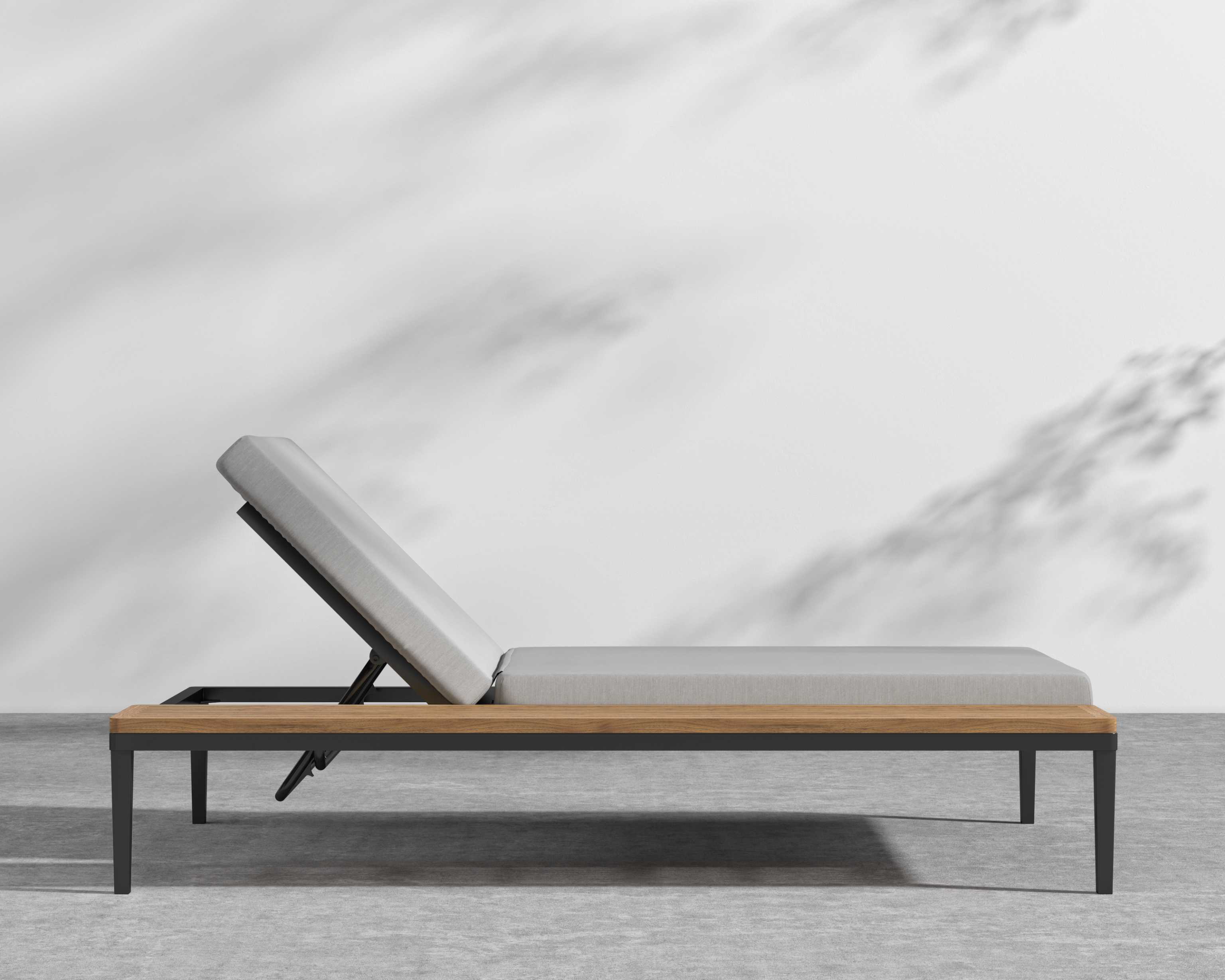 Francis Outdoor Lounger