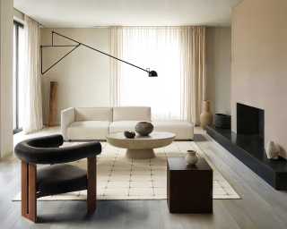 Arya Scene Arya Scene