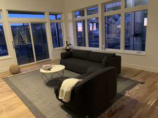 Image by Ronnie Image by Ronnie