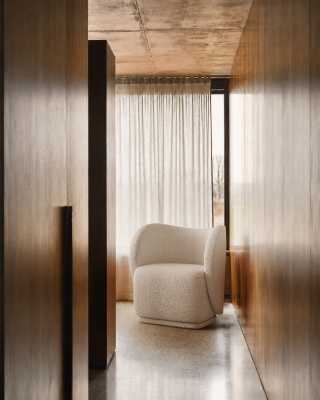 Diane Lounge Chair