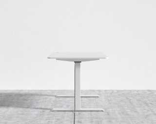 E-Standing_Desk_White