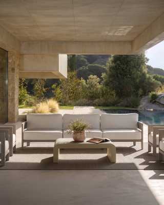 Heritage Outdoor 3-Seater