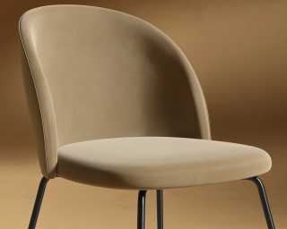 Iris Chair - Plush Velvet - Dune - Black