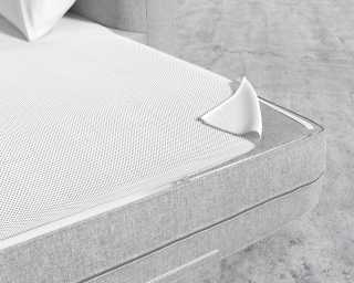 New York Sleek Sofa Sleeper with Memory Foam Mattress In Full Size