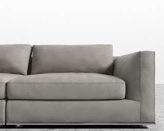 Milo Sofa - Venice Suede - Latte Milo Sofa - Venice Suede - Latte