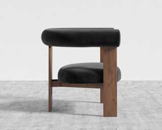 Tola_Lounge_Chair_Image_Plush_Velvet_Black