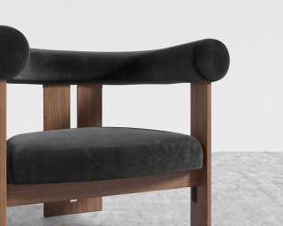 Tola_Lounge_Chair_Image_Plush_Velvet_Black