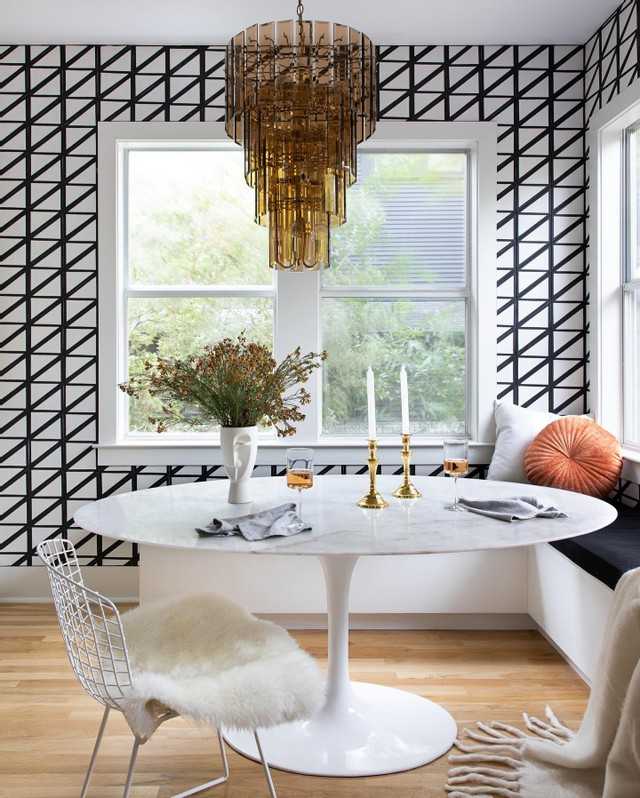 Tulip Table Round - Lacquer